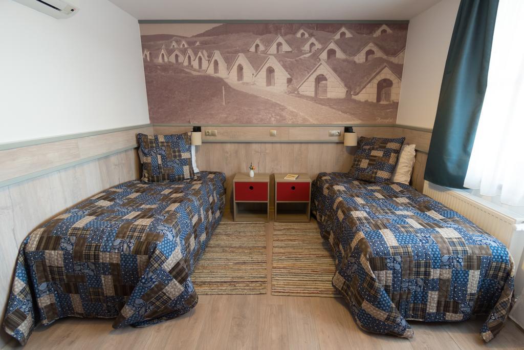 Magita Hotel Basko Extérieur photo