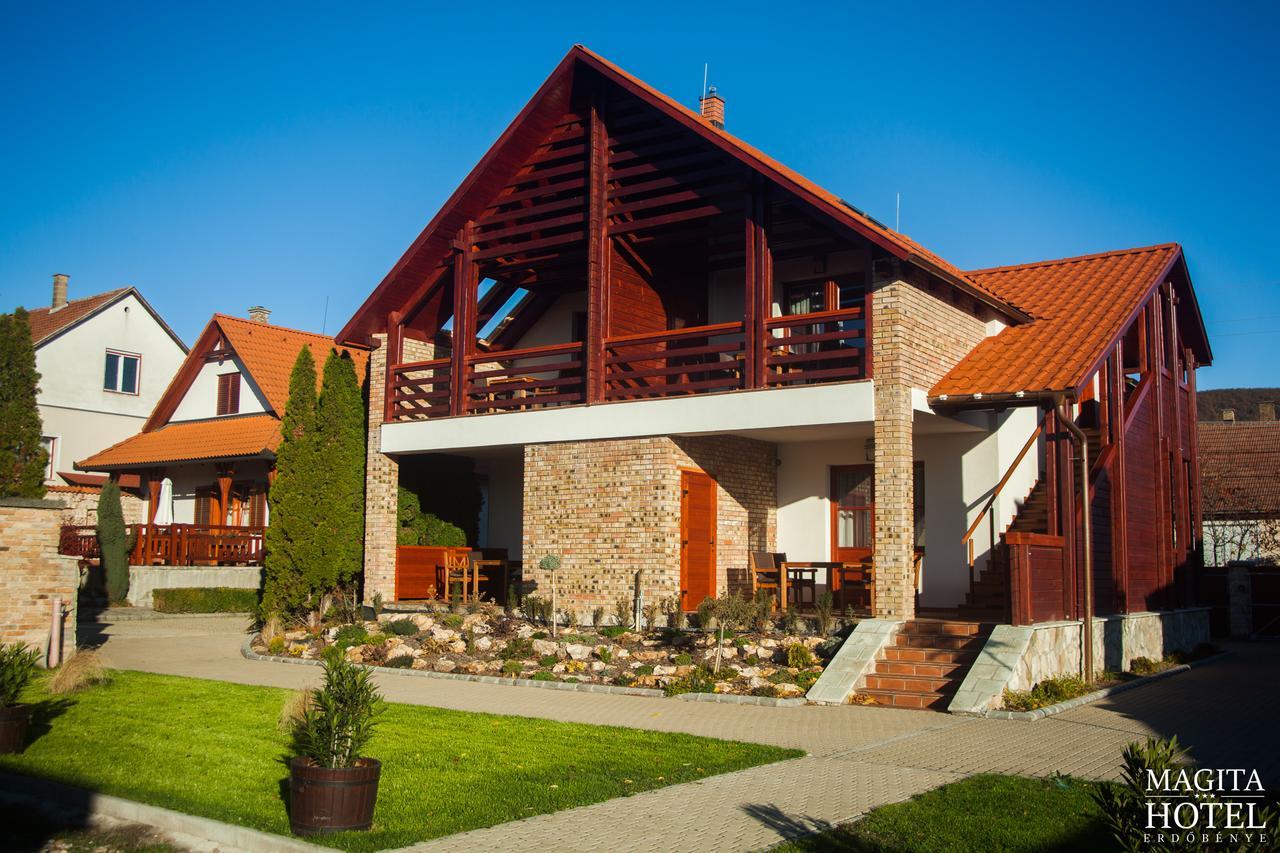Magita Hotel Basko Extérieur photo