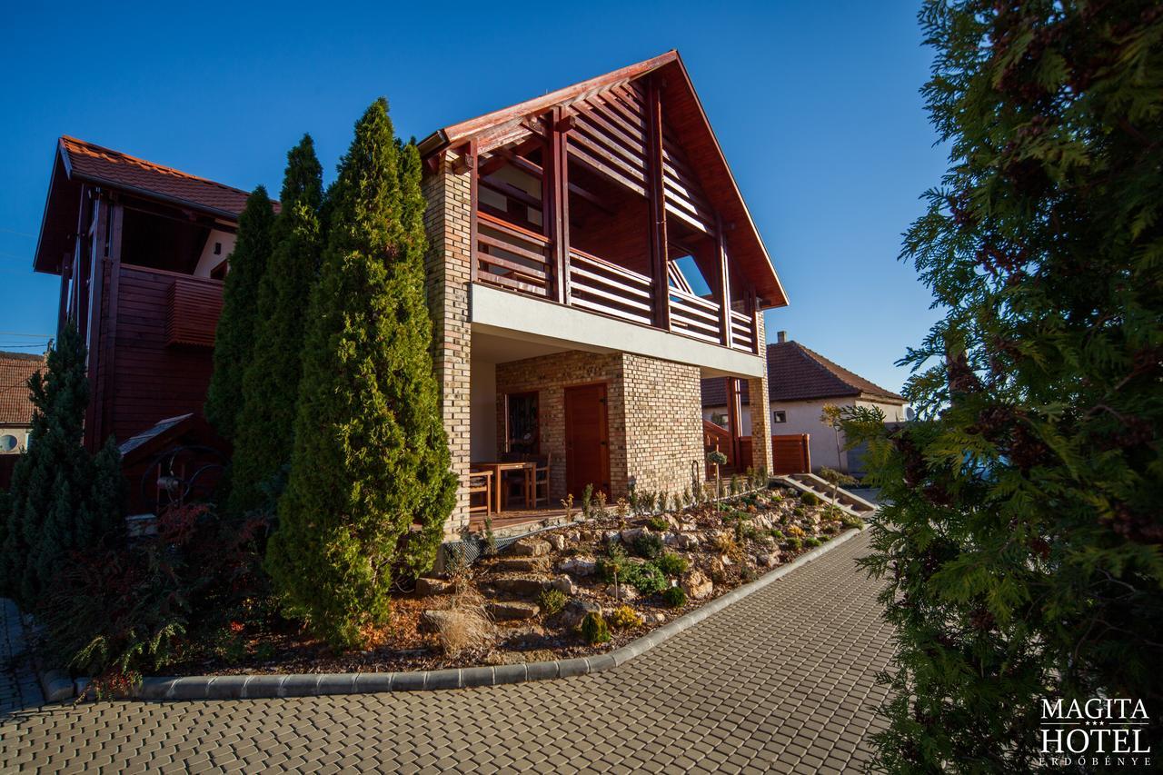 Magita Hotel Basko Extérieur photo