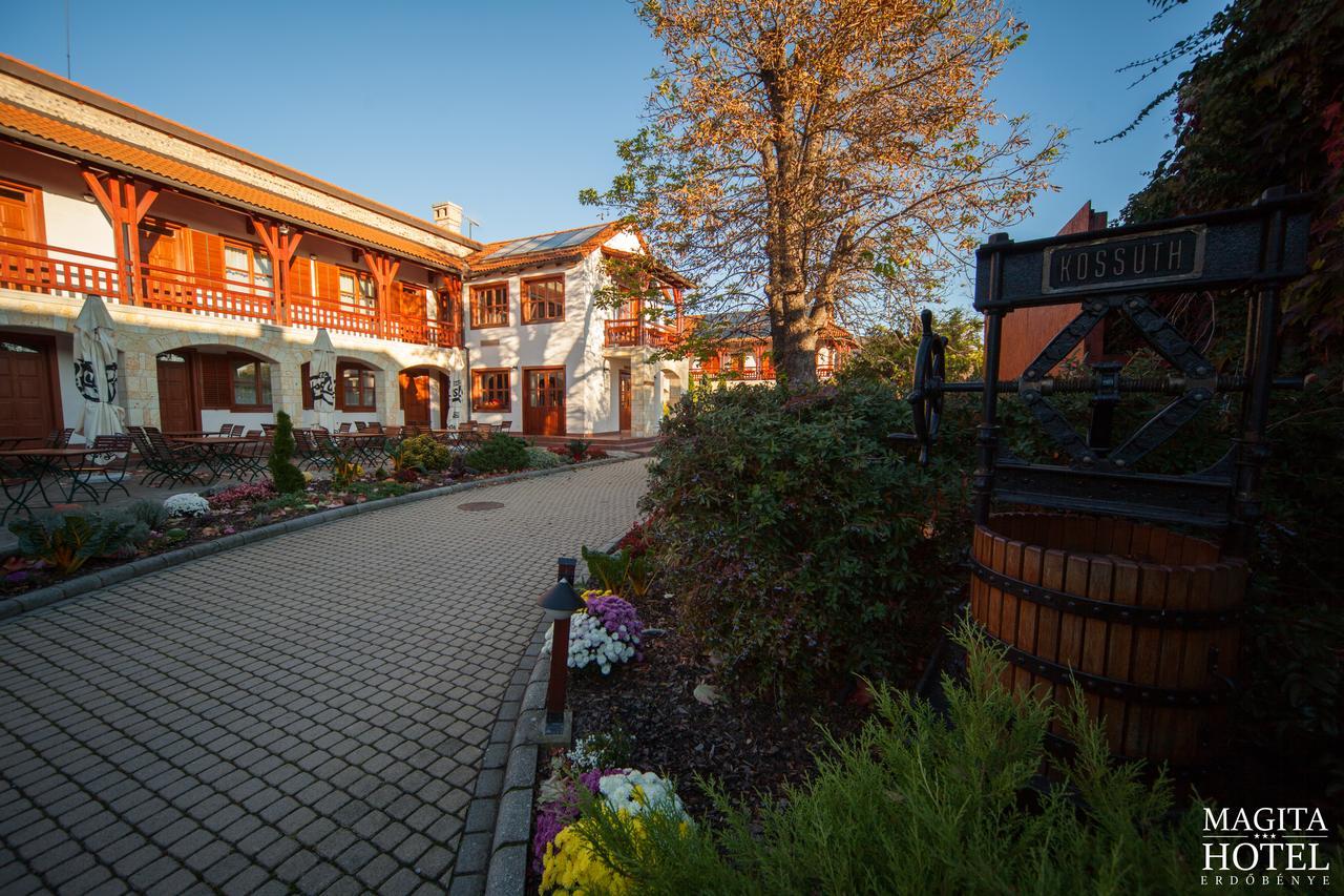 Magita Hotel Basko Extérieur photo